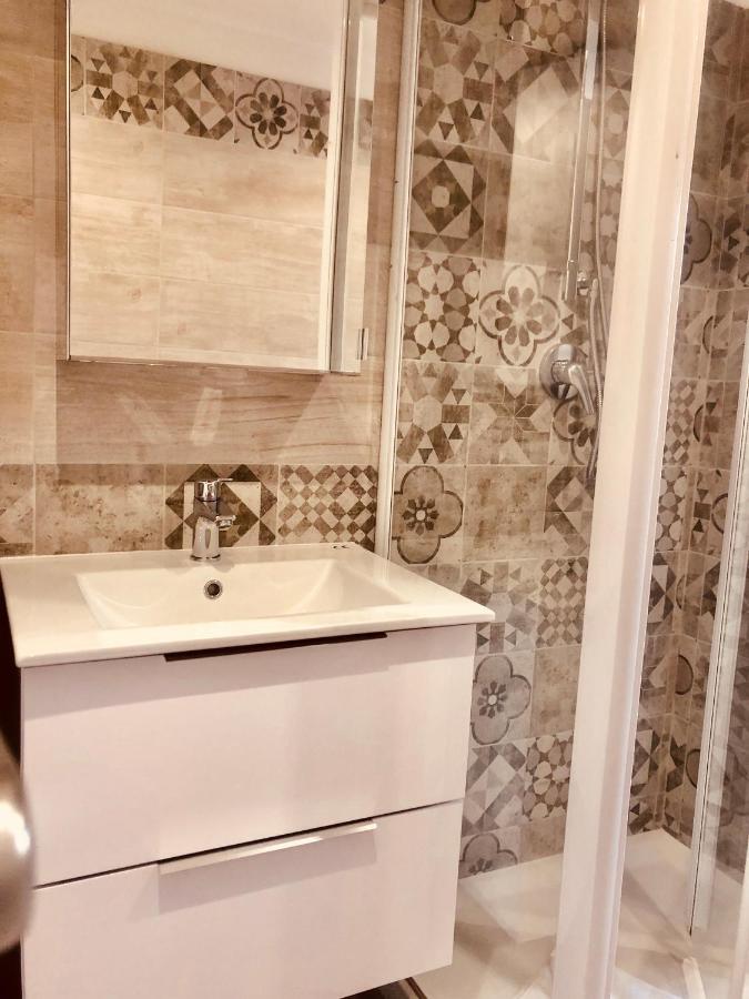 Heart Of Rome Vatican Deluxe New Apartment 1Gb Wifi Εξωτερικό φωτογραφία